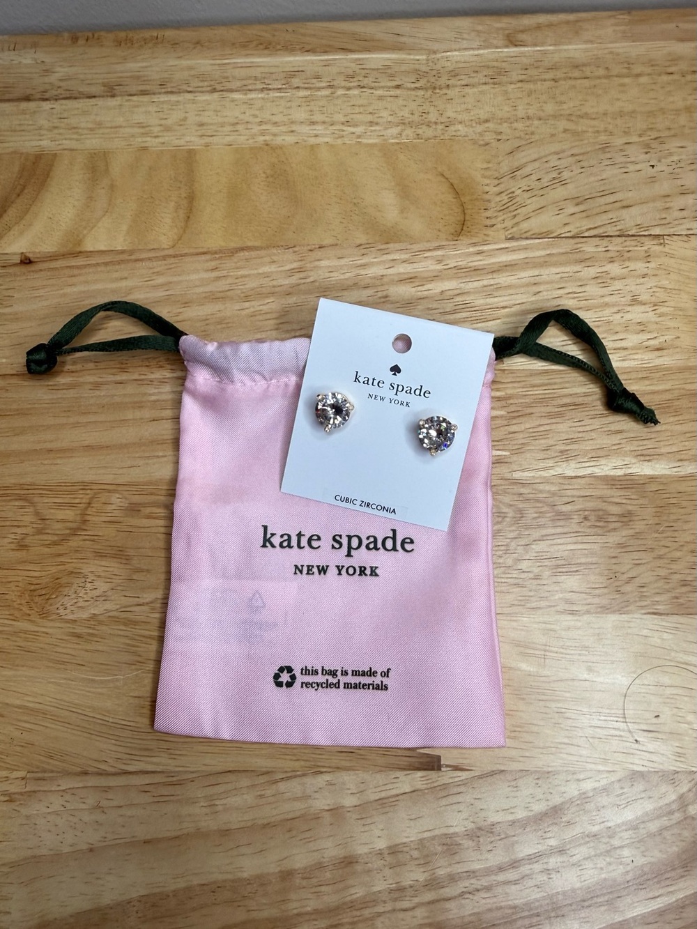 kate spade Rise and Shine Stud Earrings & Dustbag NWT $49 - Picture 2 of 6